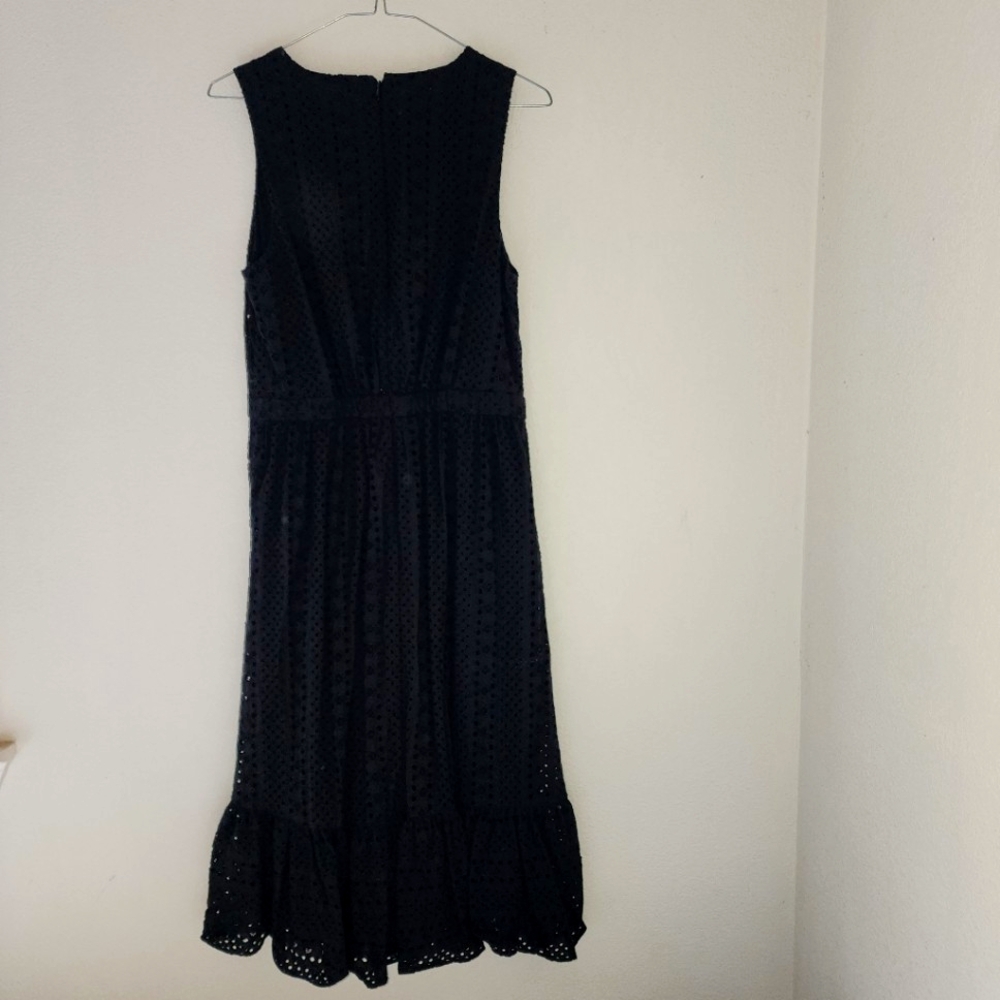 J.Crew Black Cotton Eyelet Embroidered Tiered Sleeveless Midi Dress Sz 4 - Picture 2 of 8